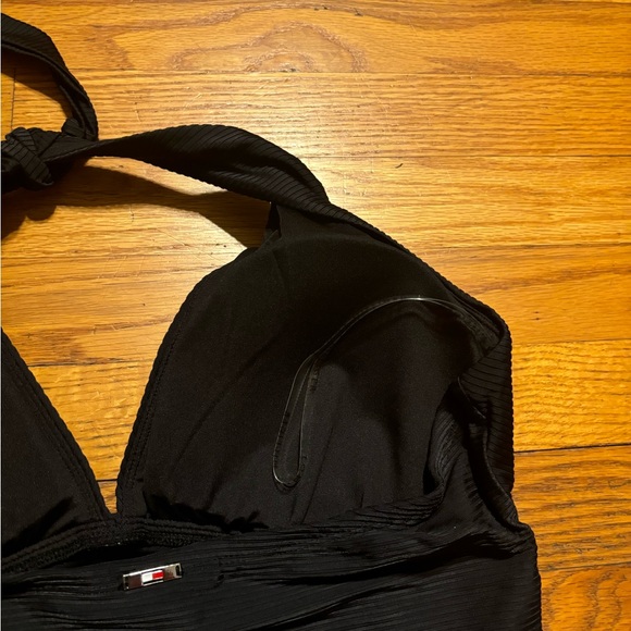NWT Tommy Hilfiger Swimsuit - Picture 9 of 11